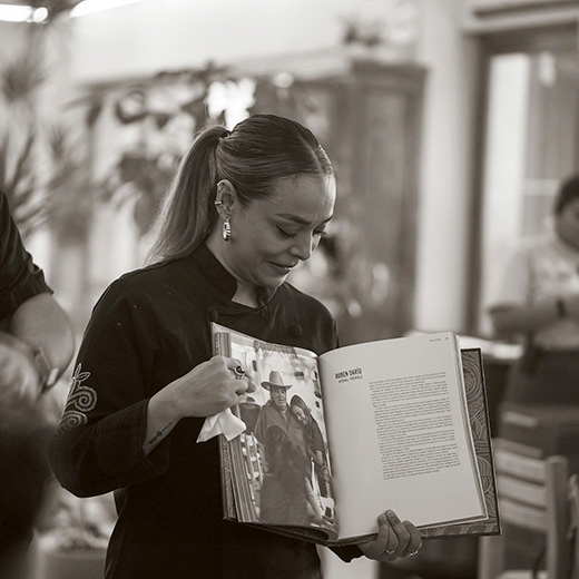 ¡Agua Y Humo!, Libro Que Revela La Cocina De Tabasco